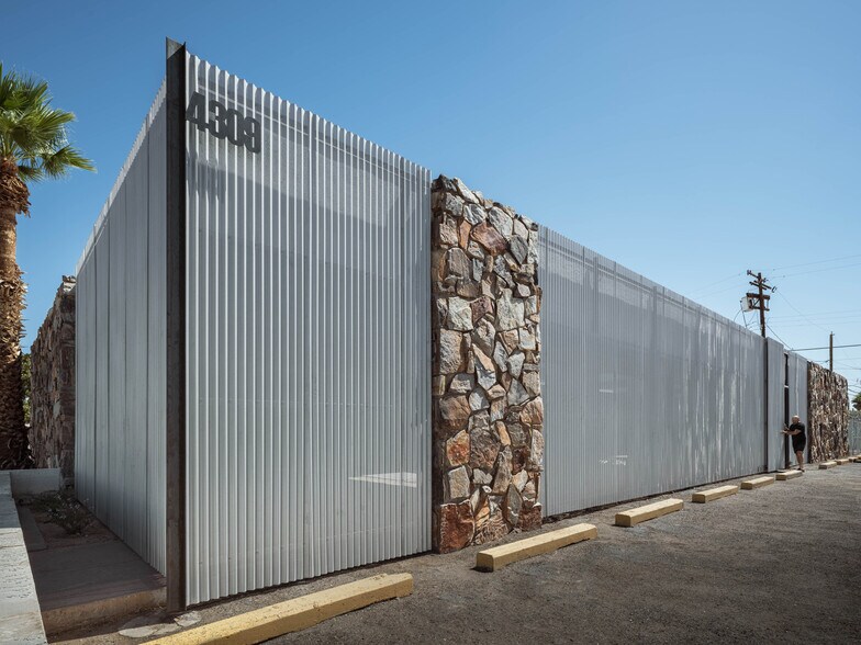 More Photos Of 4309 N 16th St, Phoenix Storefront Retail Office For Lease