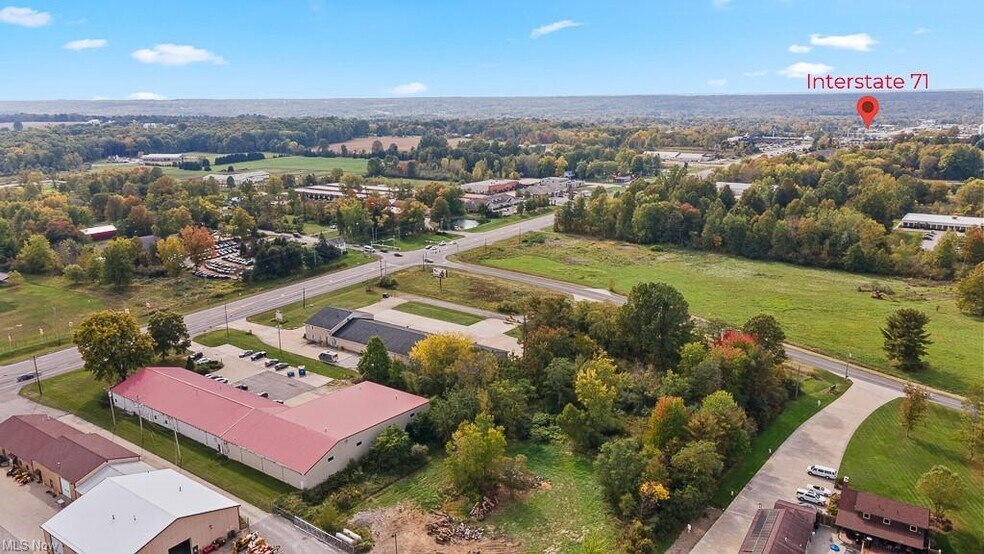 More Photos Of 2425 Medina Rd, Medina Office For Lease