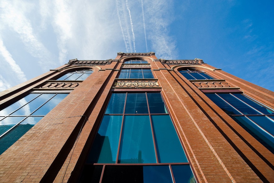 More Photos Of 451-455 S Ludlow St, Columbus Medical For Lease