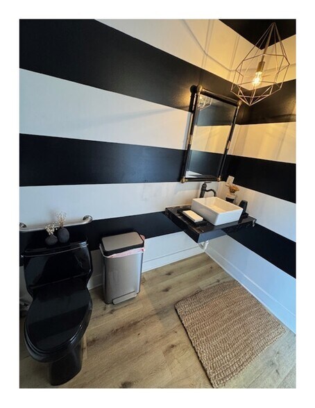 More Photos Of 79 S Livingston Ave, Livingston Freestanding For Lease