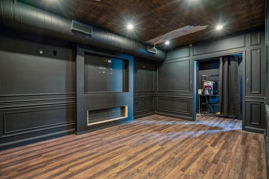 More Photos Of 1336 U St NW, Washington Bar For Sale