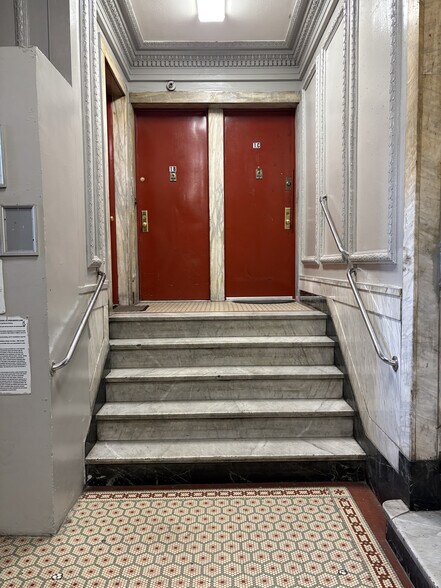 More Photos Of 550 W 180th St, New York Apartments For Sale