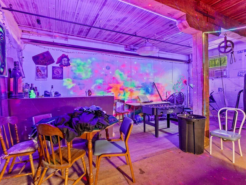 More Photos Of 1223 New York Ave, Sheboygan Industrial For Sale