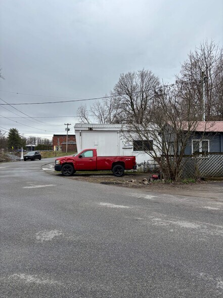 More Photos Of Canal Street, Schuylerville Manufactured Housing Mobile Home Park For Sale