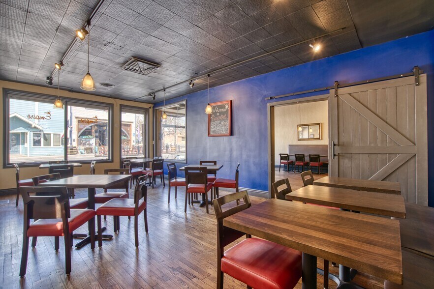 More Photos Of 816 Main St, Louisville Restaurant For Sale