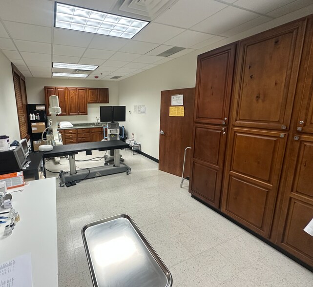 More Photos Of 4465 S 900 E, Millcreek Medical For Lease