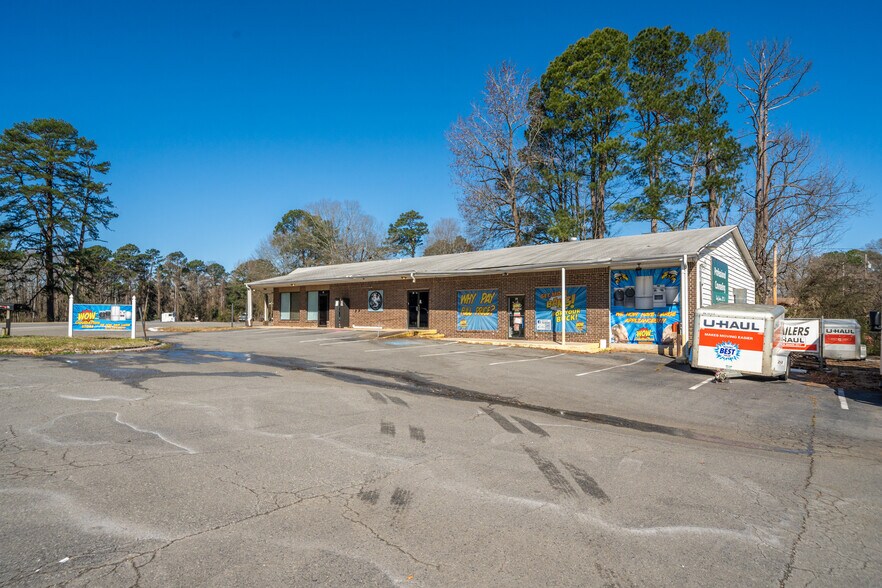 More Photos Of 808-814 W Center St, Sheridan Storefront Retail Office For Sale