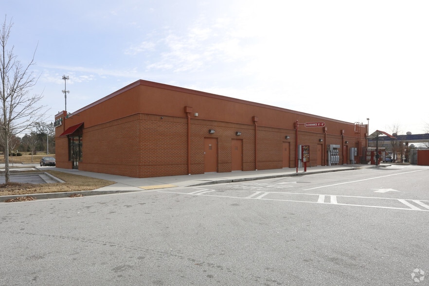 More Photos Of 6125 Old National Hwy, College Park Freestanding For Lease