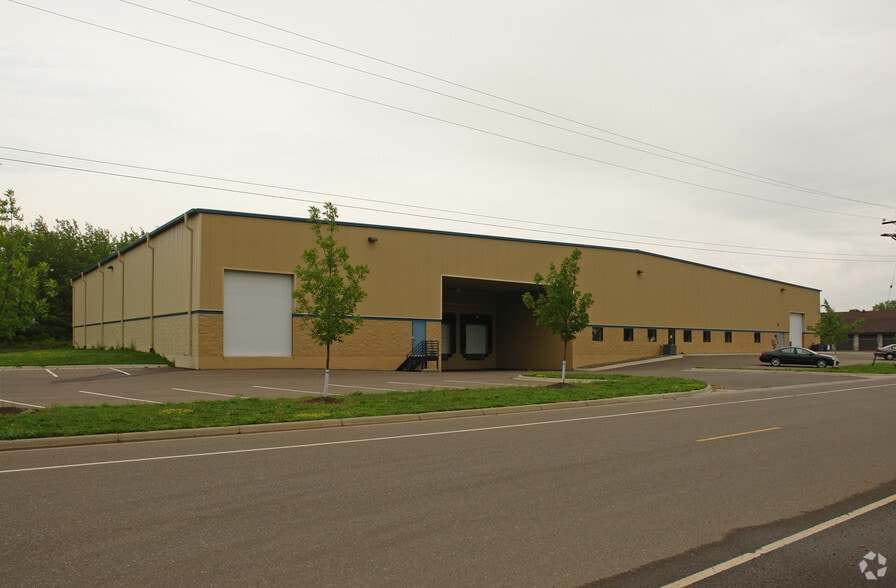 More Photos Of 10442 Liberty Ln, Chisago City Warehouse For Lease