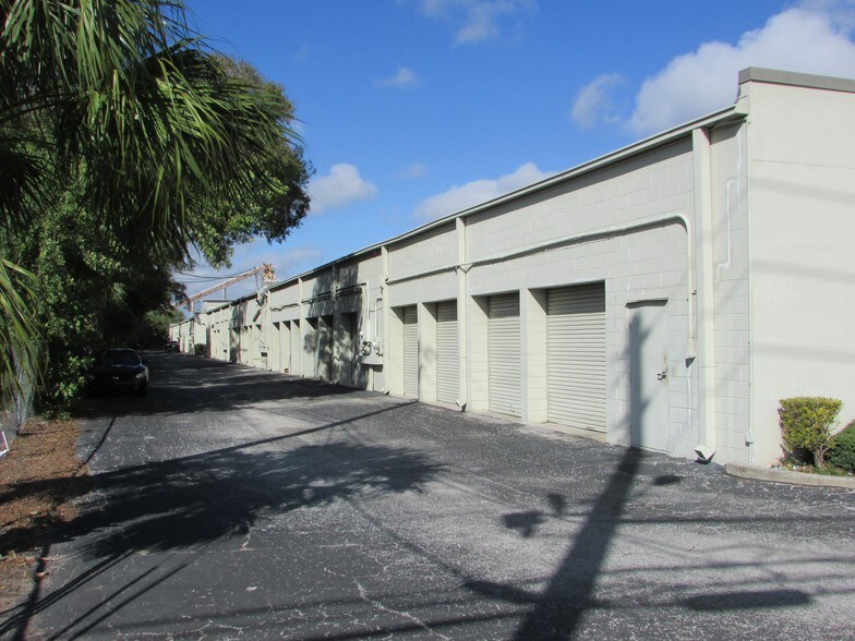 More Photos Of 9225 Ulmerton Rd, Largo Light Manufacturing For Sale