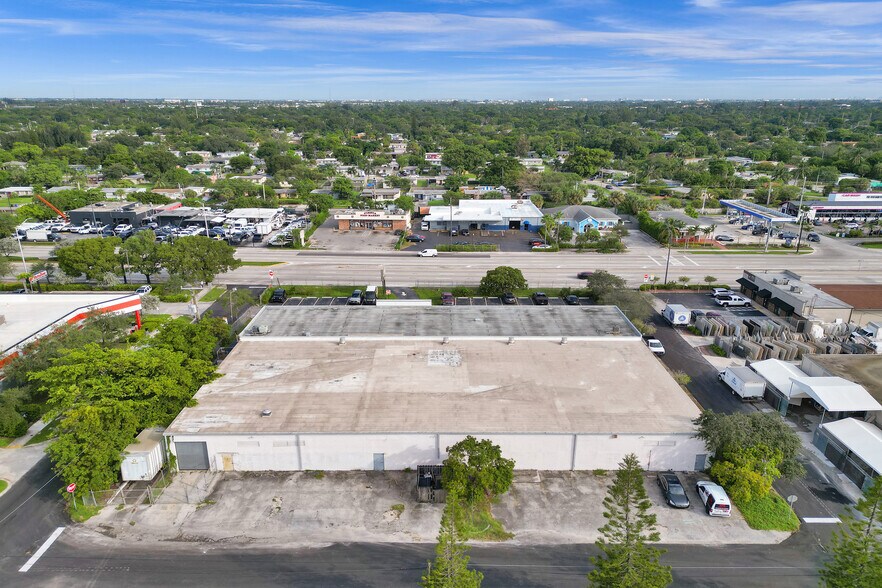 More Photos Of 1260 W Sunrise Blvd, Fort Lauderdale Freestanding For Sale