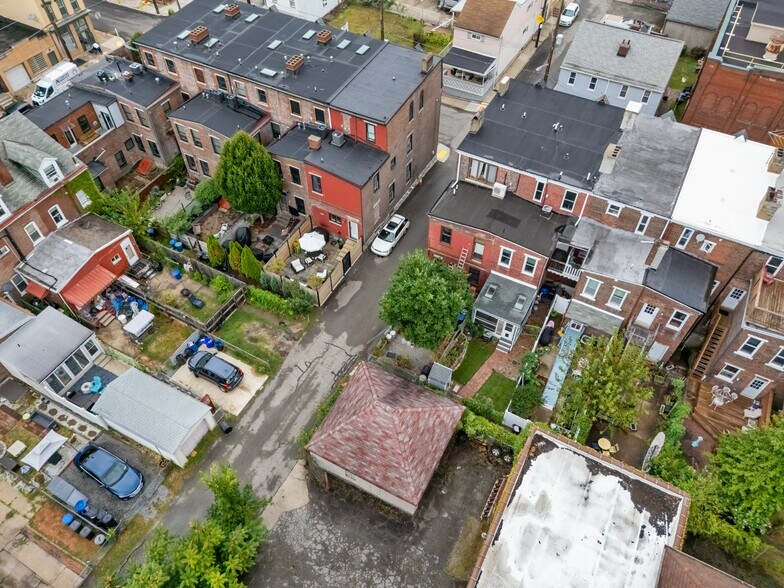 More Photos Of 4745 Modoc St, Pittsburgh Office For Sale