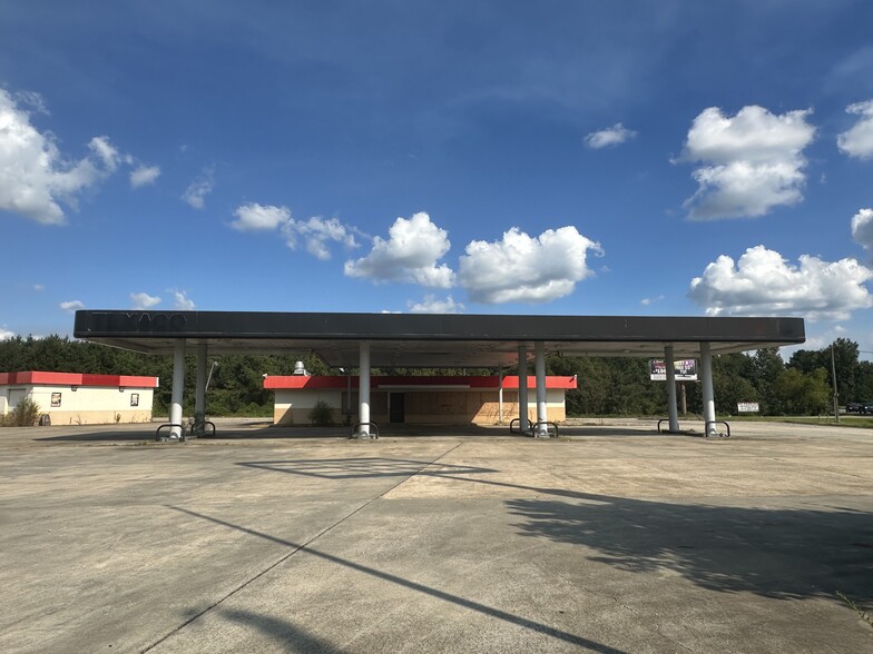 Primary Photo Of 5200 Dale Dr, Marion Convenience Store For Lease