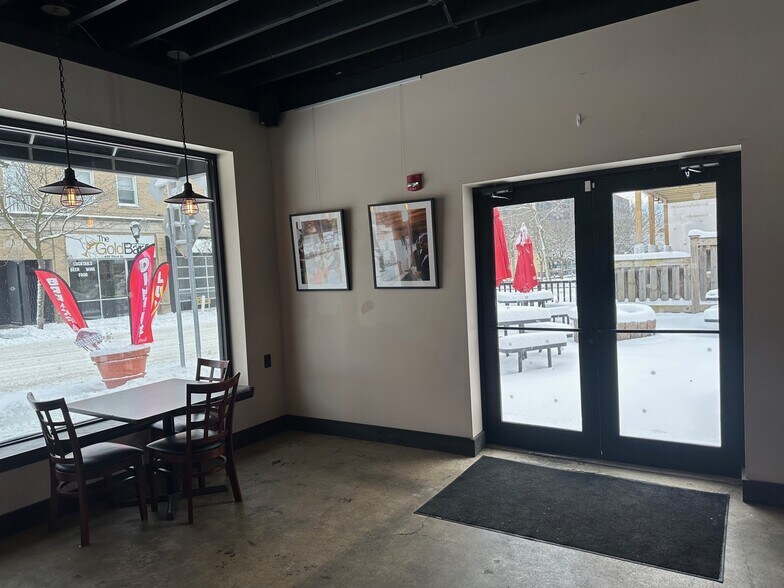 More Photos Of 444 3rd St, Niagara Falls Office For Lease