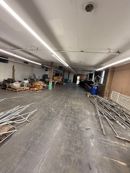 More Photos Of 611-653 Sayre Ave, Perth Amboy Warehouse For Lease