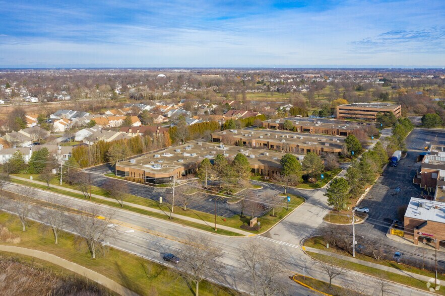 More Photos Of 135 N Arlington Heights Rd, Buffalo Grove Medical For Lease