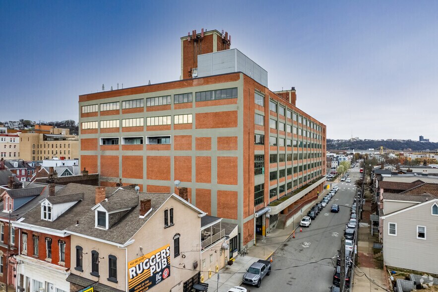 More Photos Of 2100 Wharton St, Pittsburgh Office For Lease