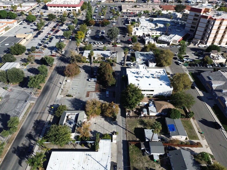 More Photos Of 1003 E Devonshire Ave, Hemet Drugstore For Sale