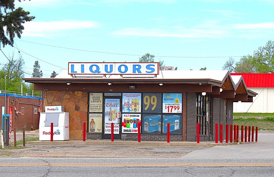 Primary Photo Of 6415 Sheridan Blvd, Arvada Freestanding For Sale