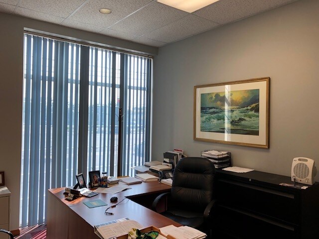 More Photos Of 3830 Union Rd, Buffalo Medical For Lease