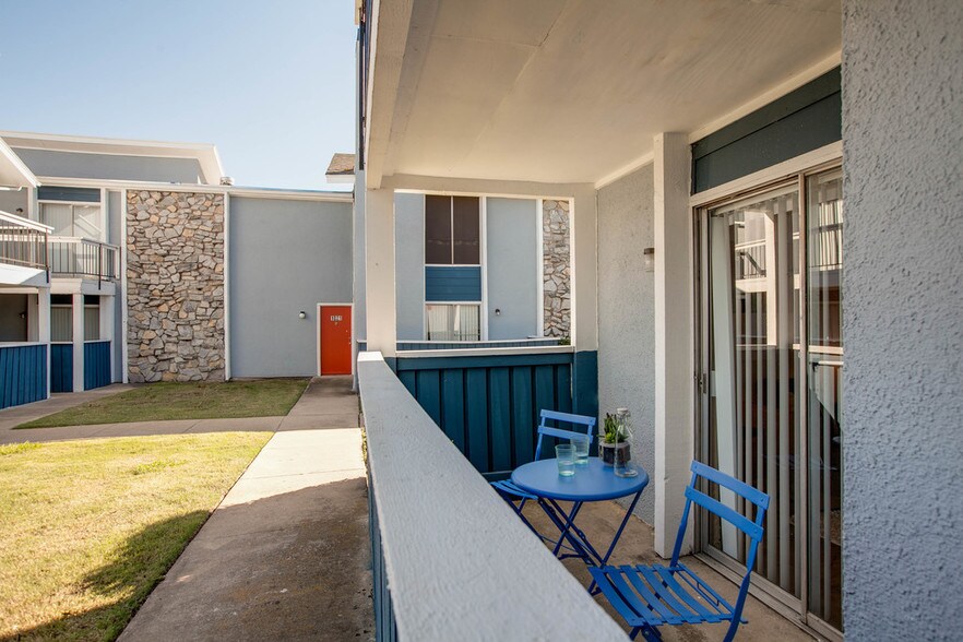 More Photos Of 6109 Bay Island Dr, Garland Apartments For Sale