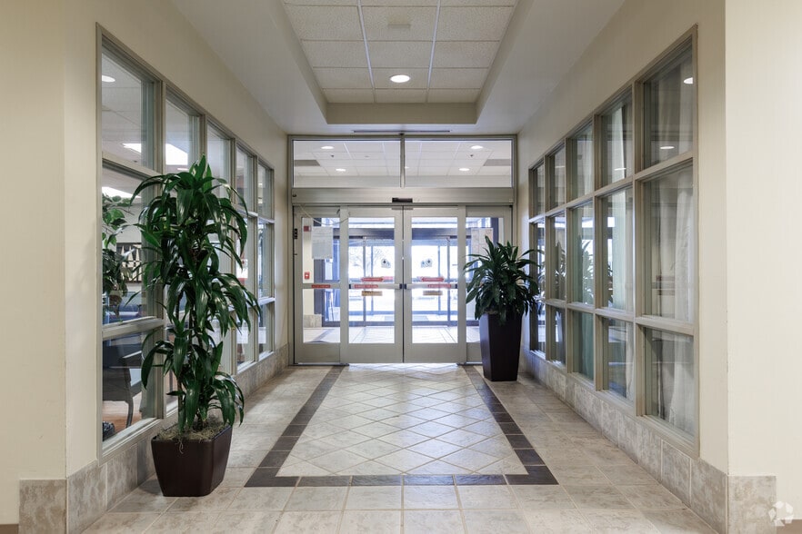 More Photos Of 751 Hebron Pky, Lewisville Medical For Lease