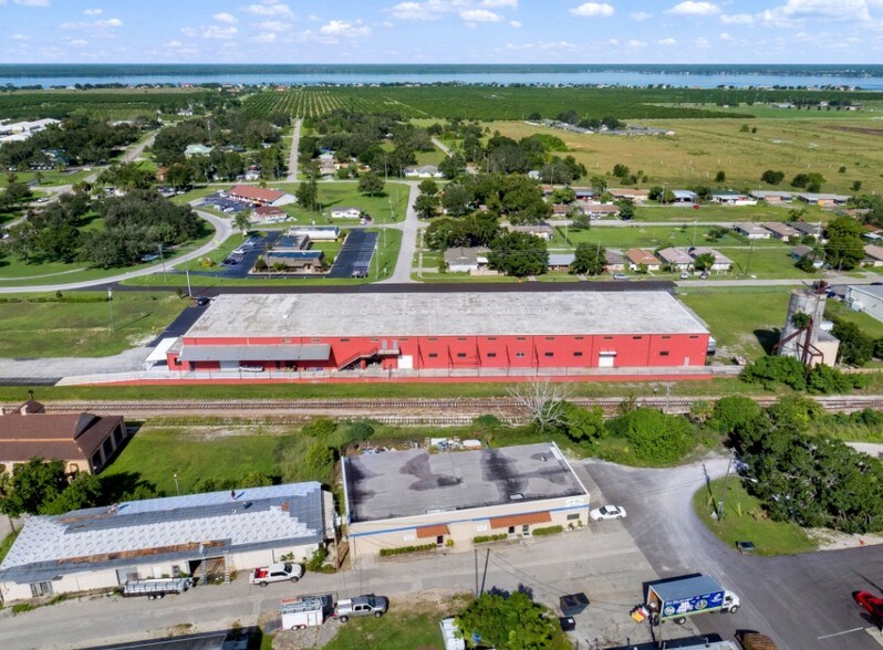 More Photos Of 110-112 W Interlake Blvd, Lake Placid Warehouse For Sale