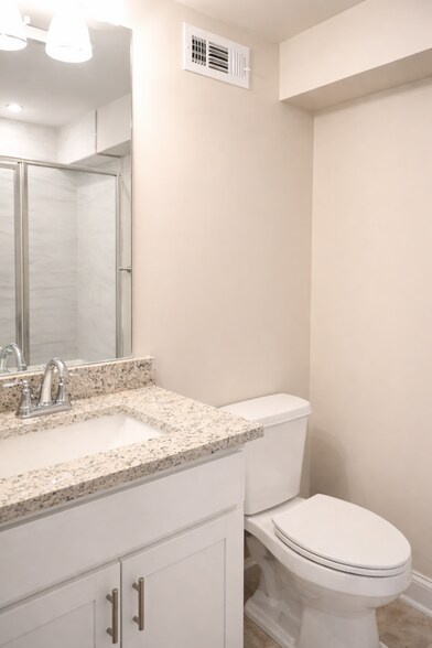 More Photos Of 127 S Wayne St, Milledgeville Apartments For Sale