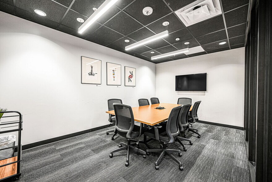 More Photos Of 25 SW 9th St, Miami Coworking Space