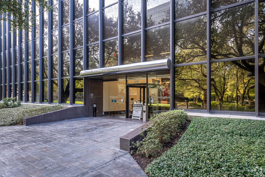 More Photos Of 3000 Post Oak Blvd, Houston Office For Lease