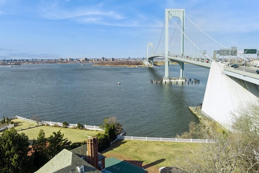 More Photos Of 125 Malba Dr, Flushing Land For Sale