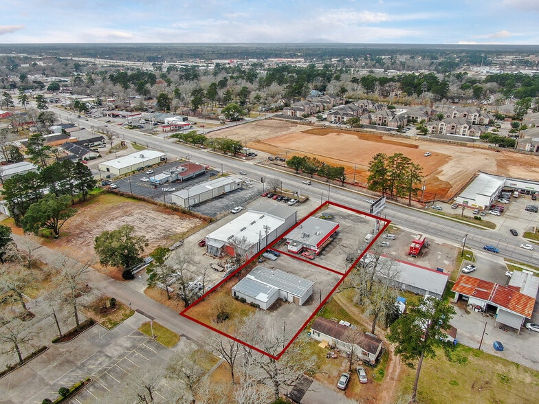 More Photos Of 1612 N Frazier St, Conroe Fast Food For Lease