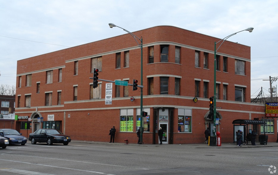 More Photos Of 4801 W Chicago Ave, Chicago Apartments For Lease