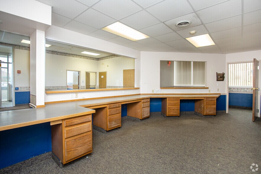 More Photos Of 6142 State Highway 12, Norwich Unknown For Lease