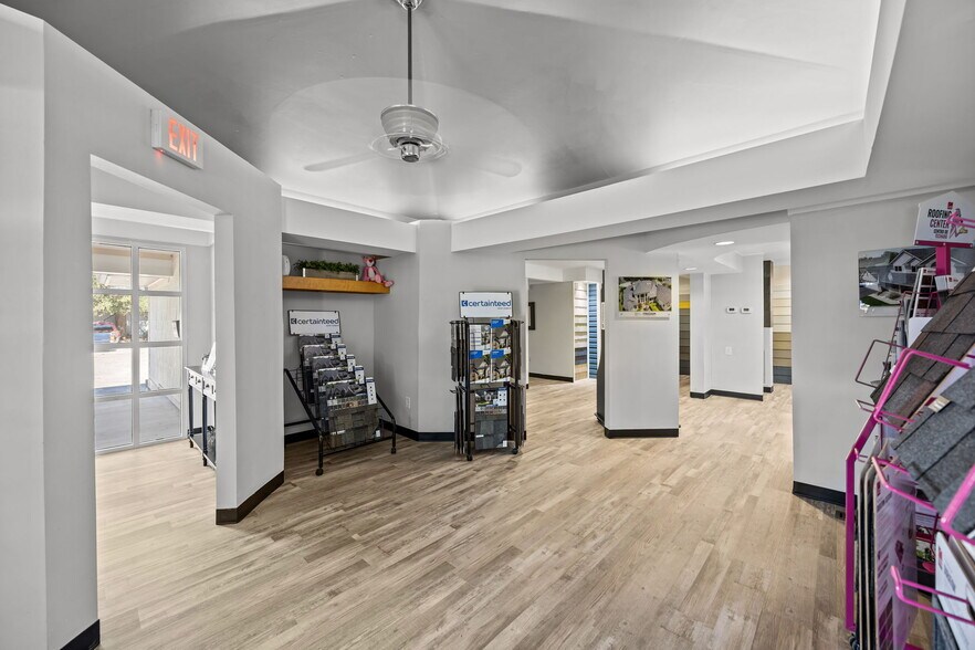 More Photos Of 44 Shoreline Dr, New Bern Medical For Sale