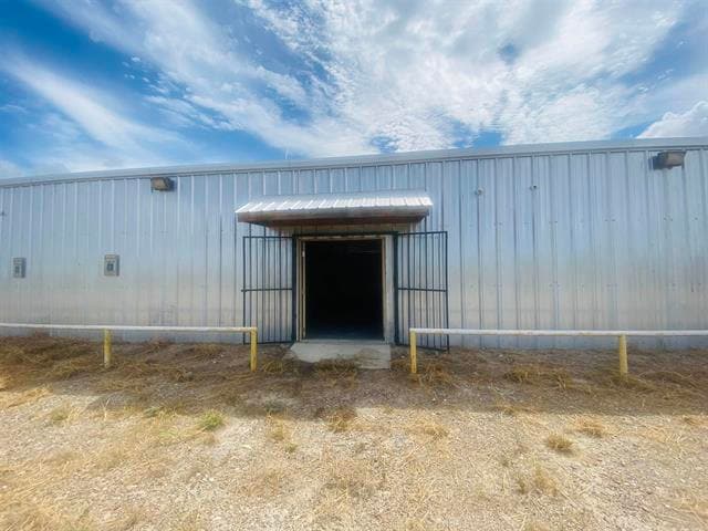 More Photos Of 100 Jaime J Zapata St, Falcon Storefront Retail Office For Sale