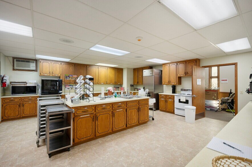 More Photos Of 114 Dahlin ave, Isanti Specialty For Sale