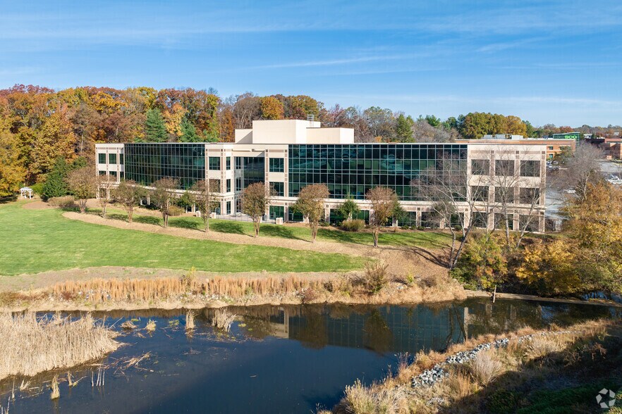 More Photos Of 701 Green Valley Rd, Greensboro Coworking Space