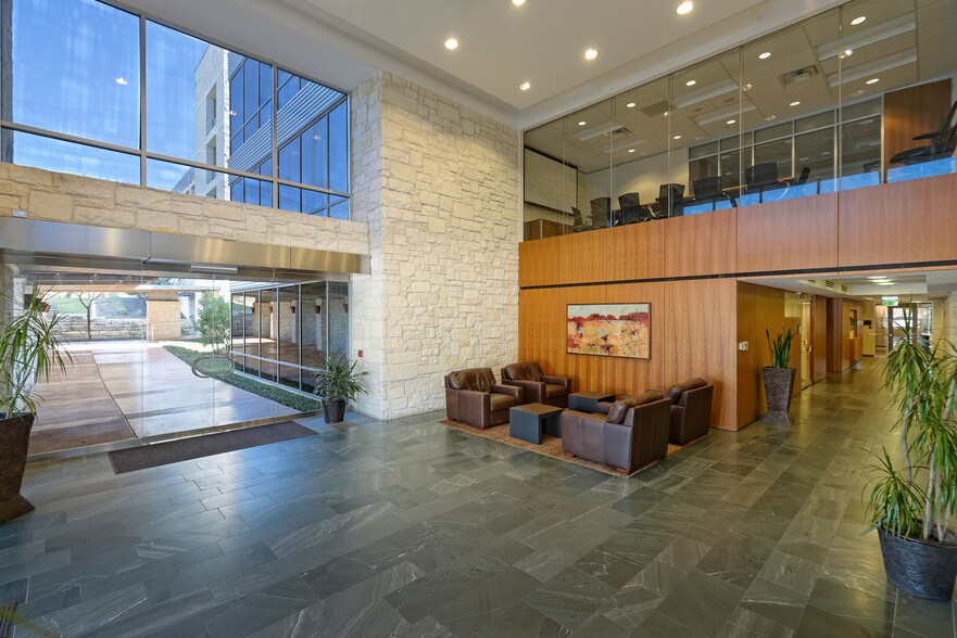 More Photos Of 3711 S MoPac Expy, Austin Office For Lease