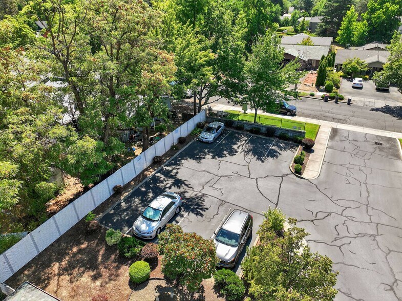 More Photos Of 1221 Skeeters Ln, Medford Apartments For Sale