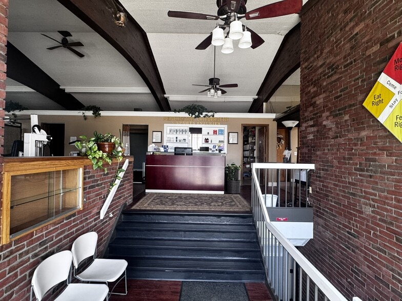 More Photos Of 70 Queen City Ave, Manchester Office For Sale