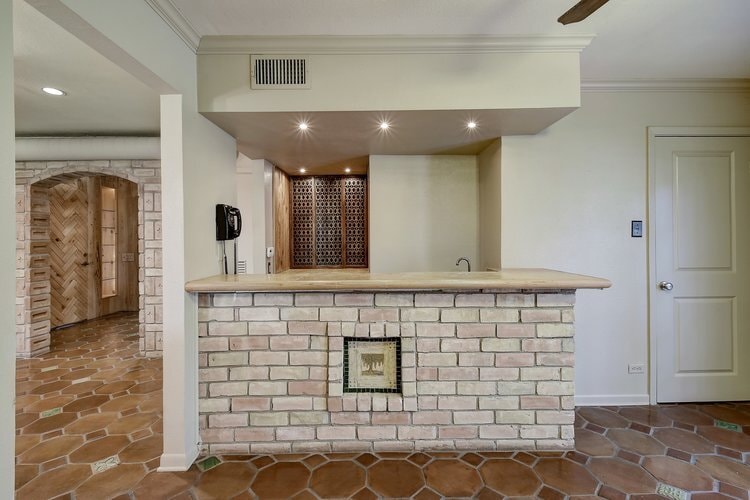 More Photos Of 1803 La Sombra Dr, San Antonio Apartments For Sale