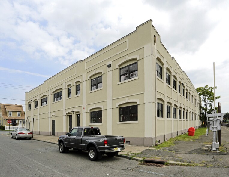 More Photos Of 106 Somerset St, Garfield Office For Sale