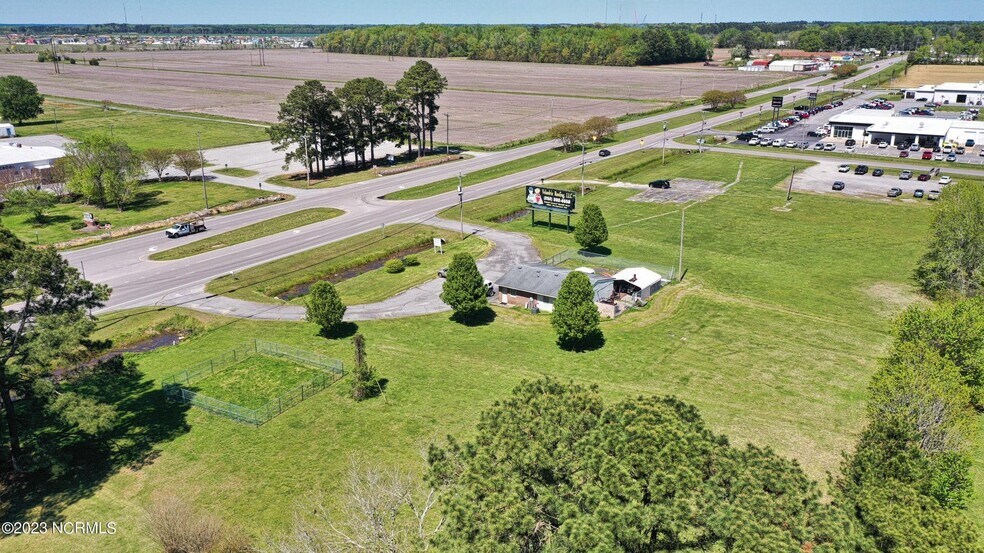 More Photos Of 1211 US Highway 17 S, Elizabeth City Office For Sale