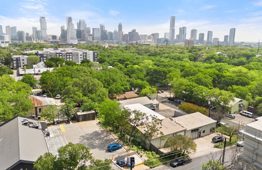 More Photos Of 1200 Gibson Lane, Austin Land For Sale