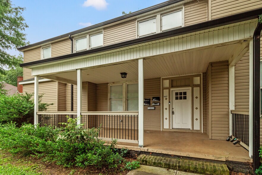 More Photos Of 907 W 5th Ave, Gastonia Apartments For Sale