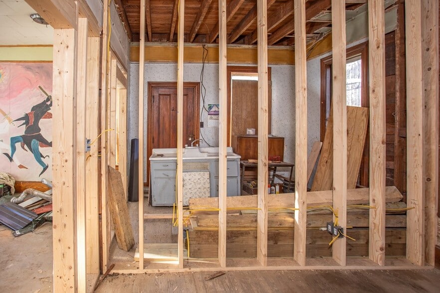 More Photos Of 11 E Hill Rd, Covington Apartments For Sale