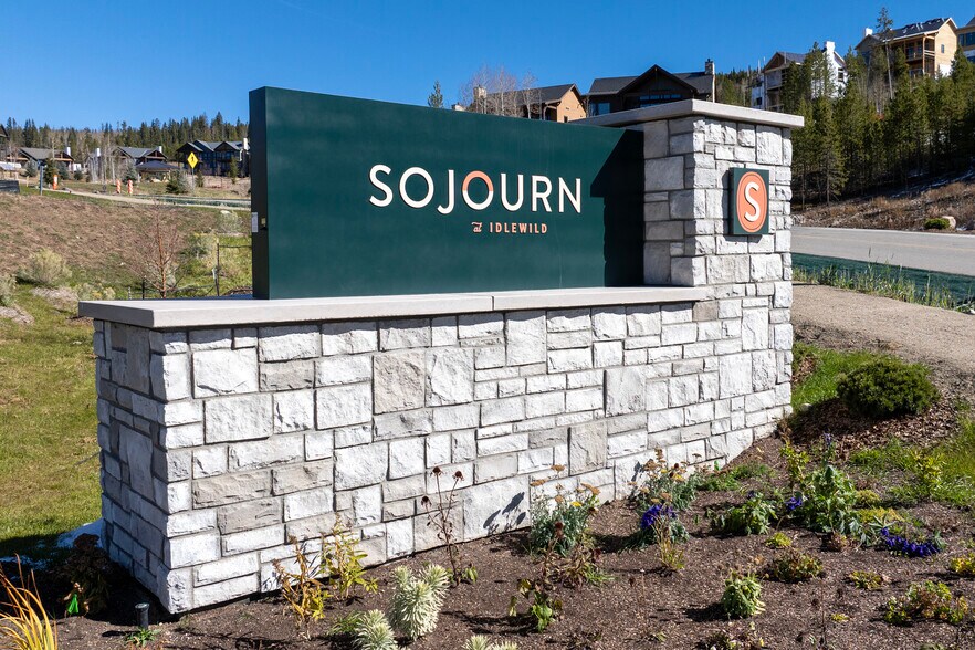 More Photos Of 52-70 Wheeler Rd, Winter Park Apartments For Sale