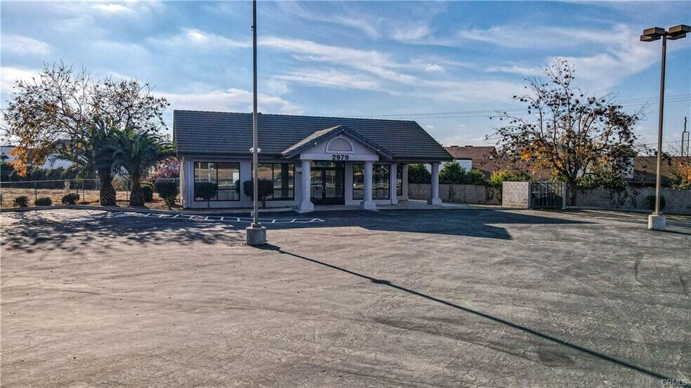 More Photos Of 2979 N Winton Way, Atwater Auto Dealership For Lease