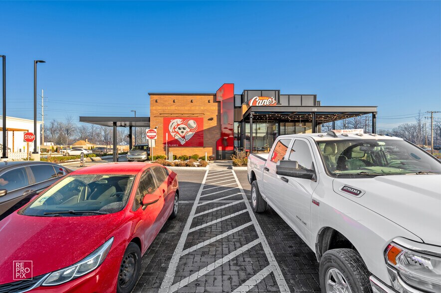 More Photos Of 2781 Mannheim Rd, Des Plaines Fast Food For Sale